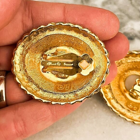 Vintage Large Faux Pearl Earrings-Clip On, Oval Cabochon, Rust Red Gold Toned - Picture 5 of 7